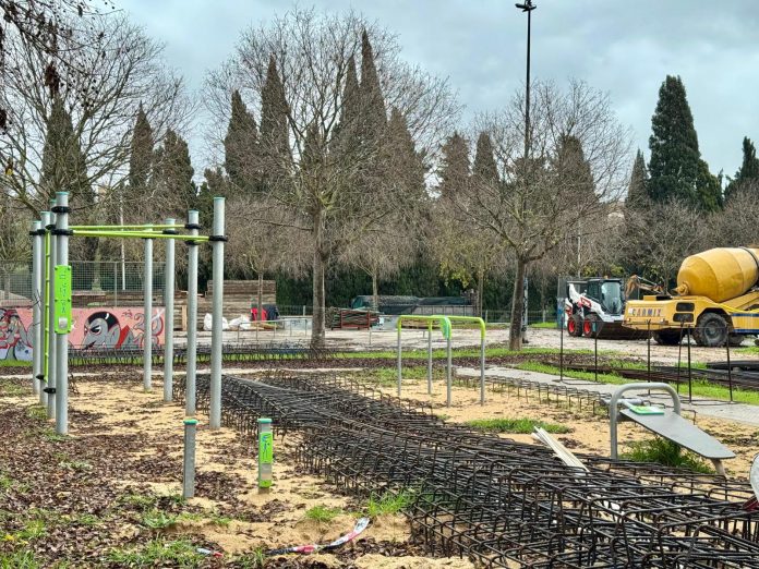 437547a7-e2ae-a106-6a35-443b8a3c6ce0