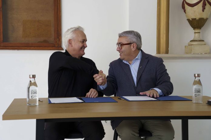 firma foto convenio2