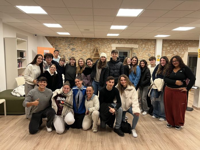 9688b42a-5b21-a648-3ae4-4f8ca2c3508d